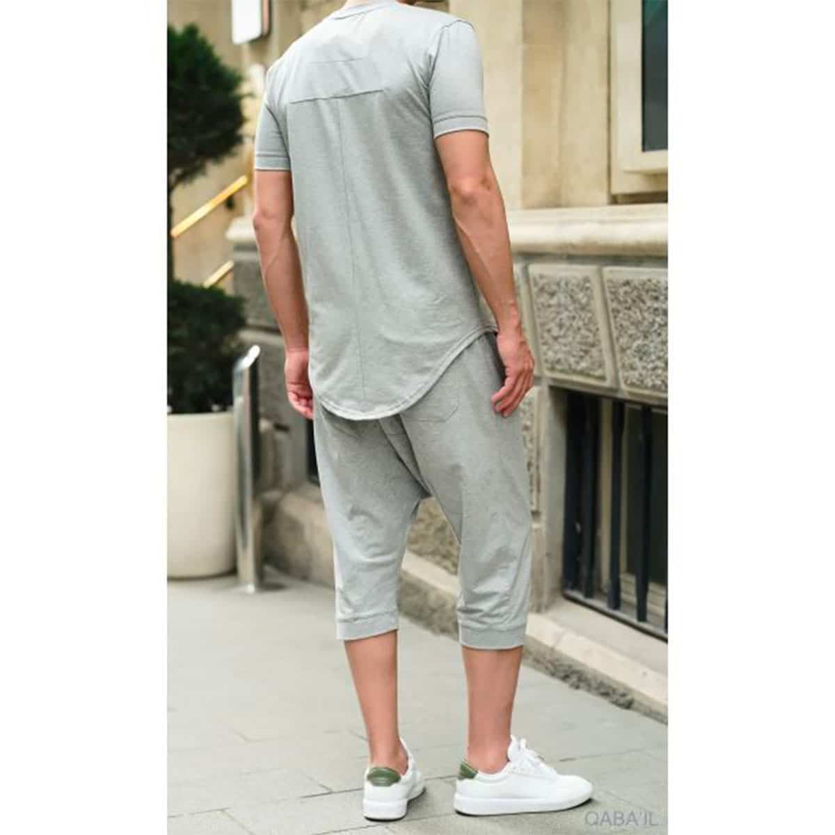 Conjunto Nautik (Calças e T-shirt) - Cinzento claro - Marca: Qaba'il dos