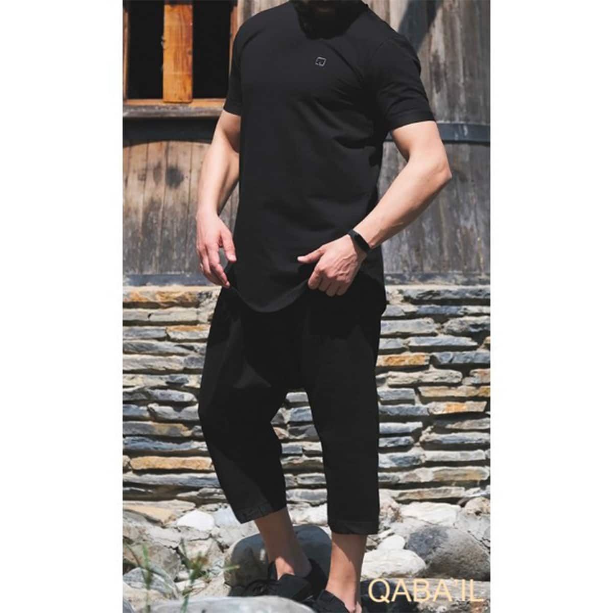 Conjunto Nautik (pantacourt Saroual e T-shirt) - Preto - Marca Qaba'il