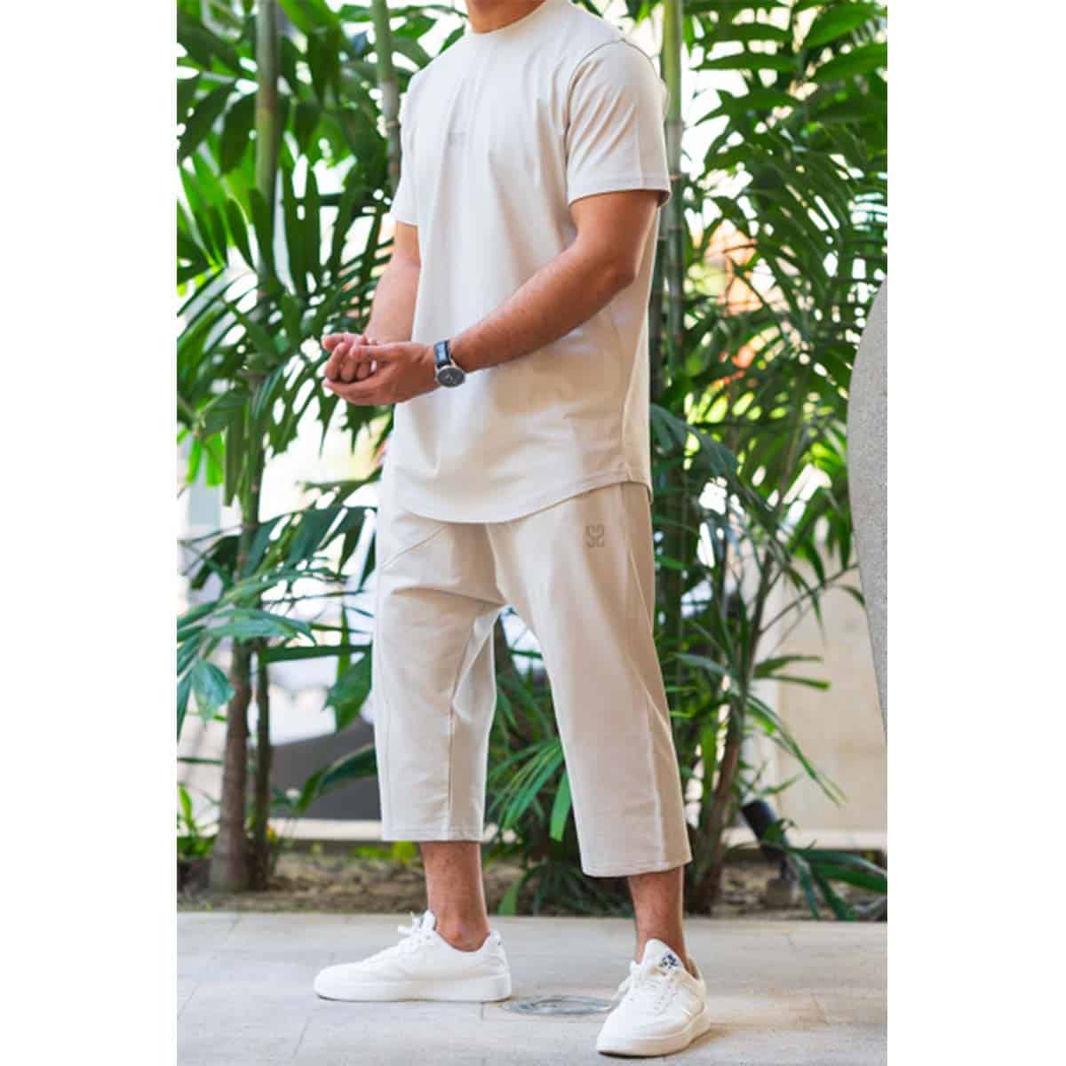 Combiset (Aladdin short en oversized T-shirt) - Beige - Merk Wassat profil